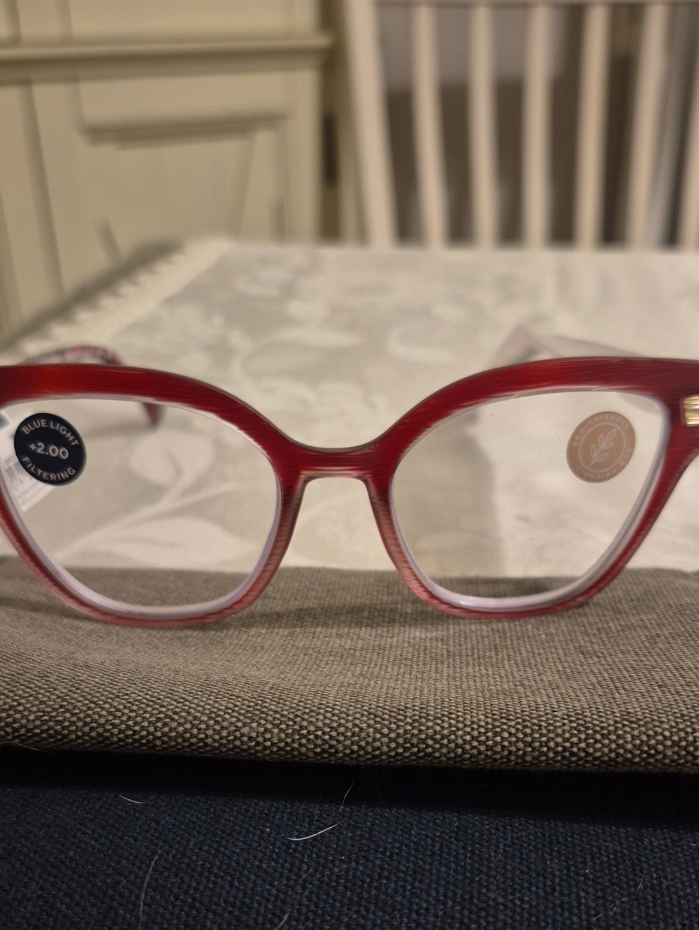 Peepers +2.00 "MARQUEE" READING GLASSES BLUE LIGHT FILTER SPRING Hinge NEW